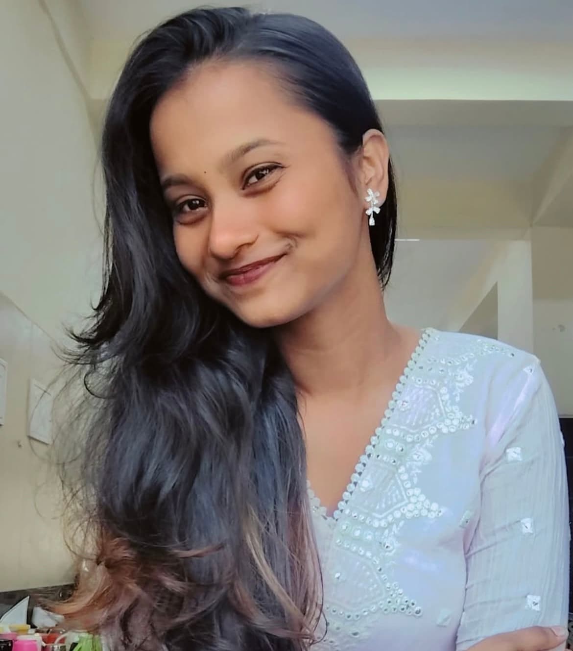 Aditi's absolutely stunning photo 7